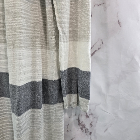 Cabi Cardigan Women Large Gray Sweater Open Front Duster Long Vineyard 5018 - Picture 10 of 12